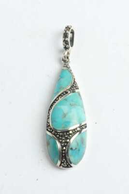 TURQUOISE PENDANT