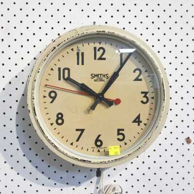 WALL CLOCK