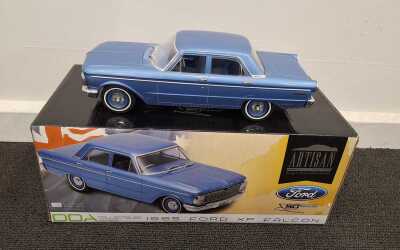 MODEL CAR
