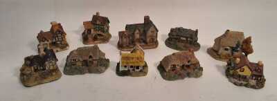 MINIATURE COTTAGES