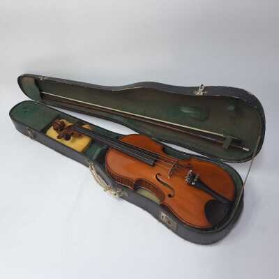 VIOLIN