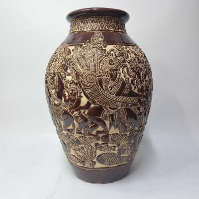 FLOOR VASE