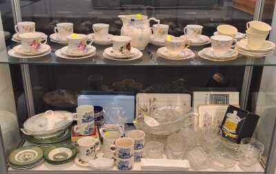 CHINA, CRYSTAL & GLASS