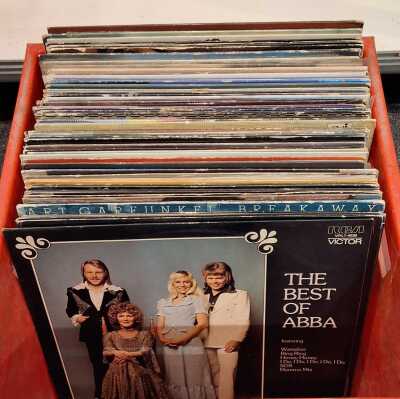 ASSORTED VINYLS