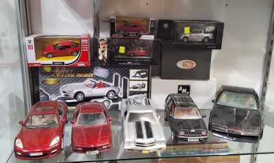 MODEL CARS