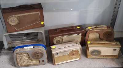 VINTAGE RADIOS