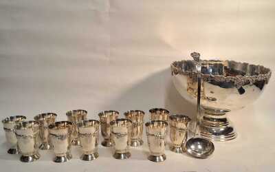 PUNCH BOWL SET