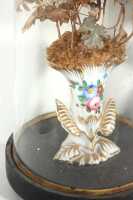 PAIR OF CENTREPIECE DISPLAY DOMES - 3
