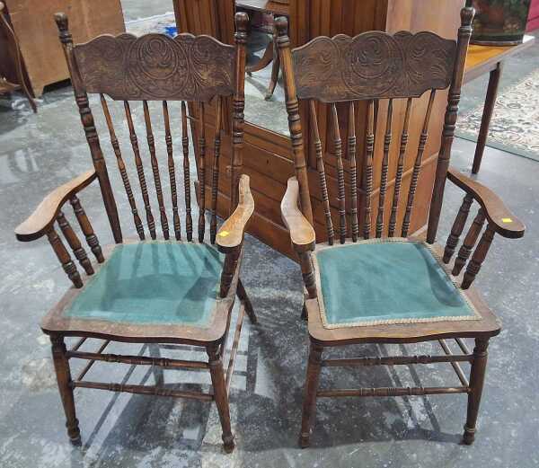 CARVER CHAIRS