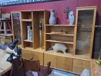 WALL UNIT