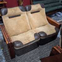 LOUNGE - 3