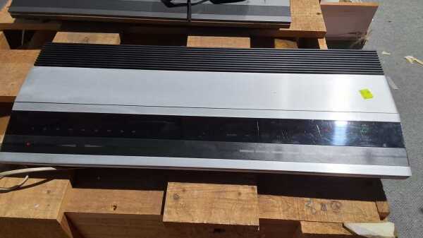 STEREO RECEIVER
