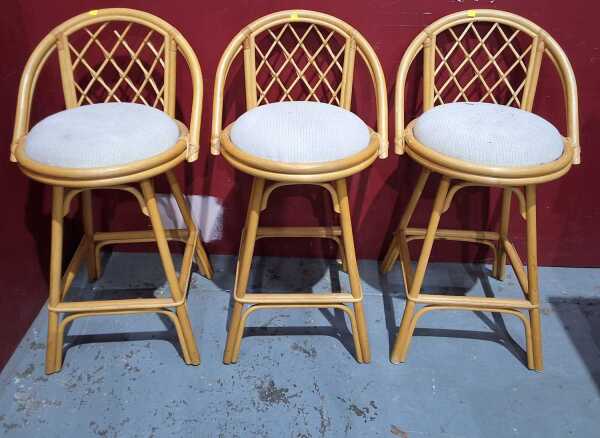 BAR STOOLS