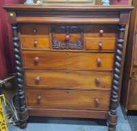 CHEST OF DRAWERS