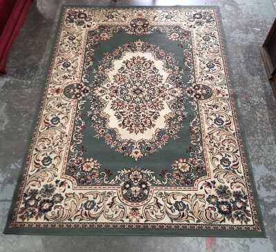 FLOOR RUG