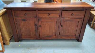 SIDEBOARD