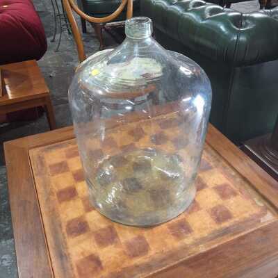 DEMIJOHN