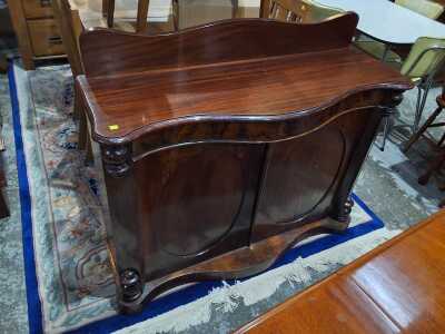 CHIFFONIER