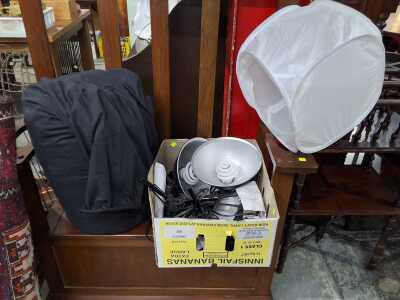 PHOTO STUDIO EQUIPMENT