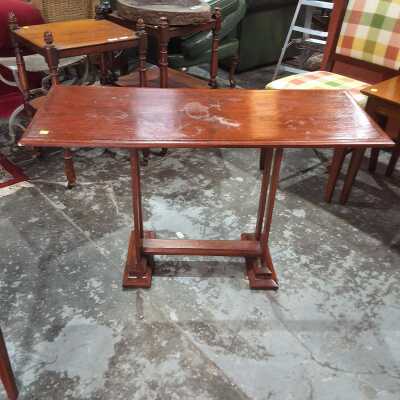 SIDE TABLE