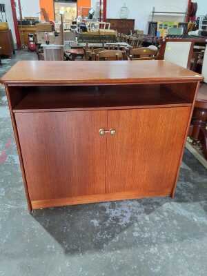 STORAGE CUPBOARD