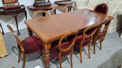 DINING SUITE