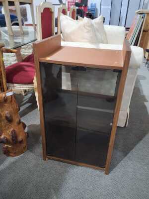 STEREO CABINET