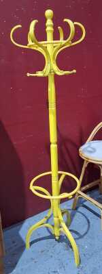 COAT STAND