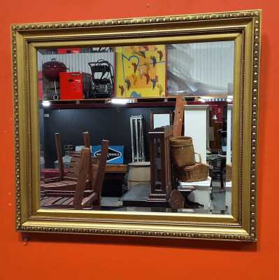WALL MIRROR