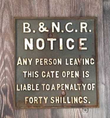 CAST IRON PLAQUE