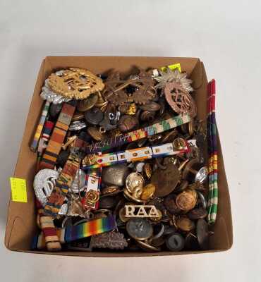 MILITARY COLLECTABLES
