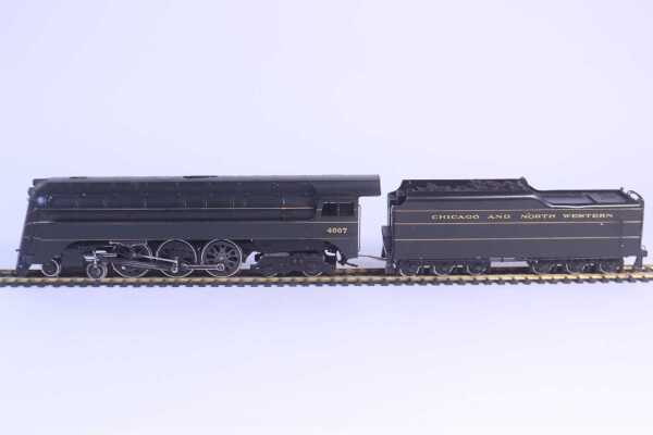 KMT C&NW 4-6-4 LOCOMOTIVE
