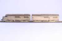 HALLMARK MODELS DR-4-4 1500 LOCOMOTIVE