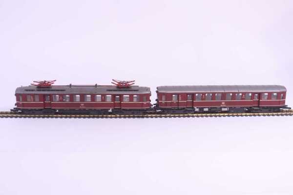 ROCO DB ET CLASS TRAIN AND CARRIAGE