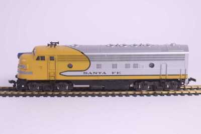 ATLAS SANTA FE FP7 LOCOMOTIVE