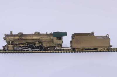 UNITED SCALE MODELS 4-6-2 LOCOMOTIVE