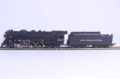 TENSHODA NYC 4-6-4 LOCOMOTIVE