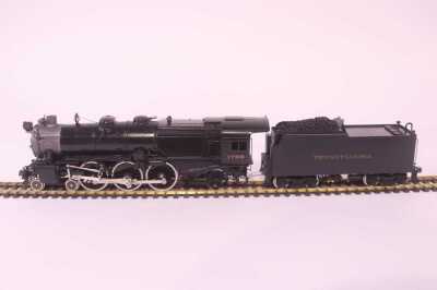 UNITED SCALE MODELS K-4 4-6-2 LOCOMOTIVE