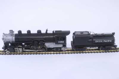 MASTER SERIES MIKADO 2-8-2 LOCOMOTIVE