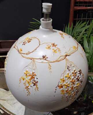 LAMP BASE