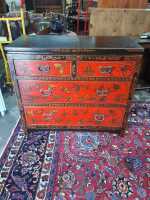 CHEST OF DRAWERS