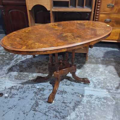 LOO TABLE