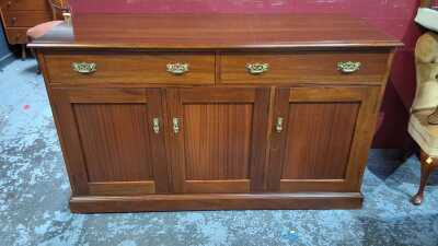 SIDEBOARD