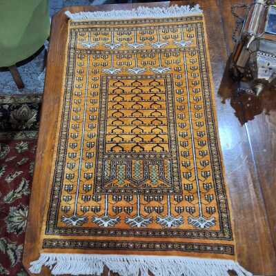 PRAYER RUG