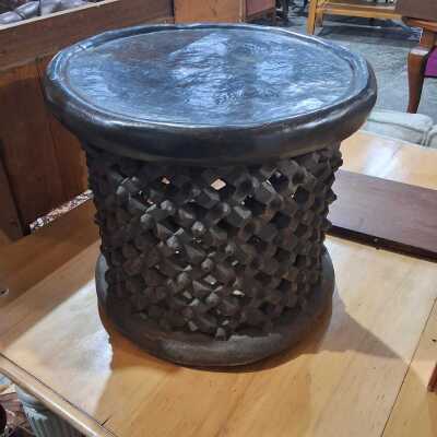 BAMILEKE STOOL