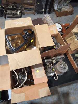 LIGHTING LOT