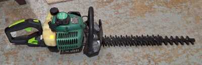 HEDGE TRIMMER