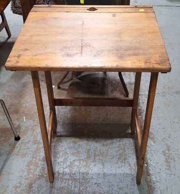 SCHOOL DESK
