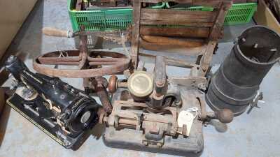 VINTAGE LOT