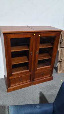 CHINA CABINETS